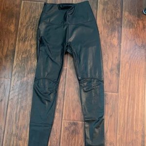 Lysse faux leather leggings
